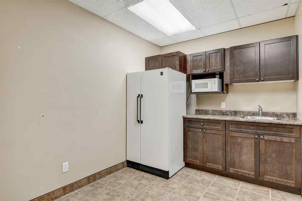 MLS® A2188551 - Unit #104 9505 Resources Road  in Resources Industrial Park Grande Prairie, Commercial