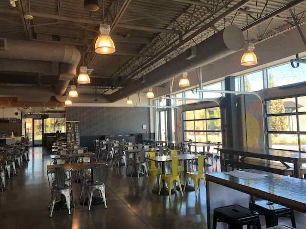 MLS® A2188597 - Unit #5113 901 64 Avenue NE in Deerfoot Business Centre Calgary, Commercial
