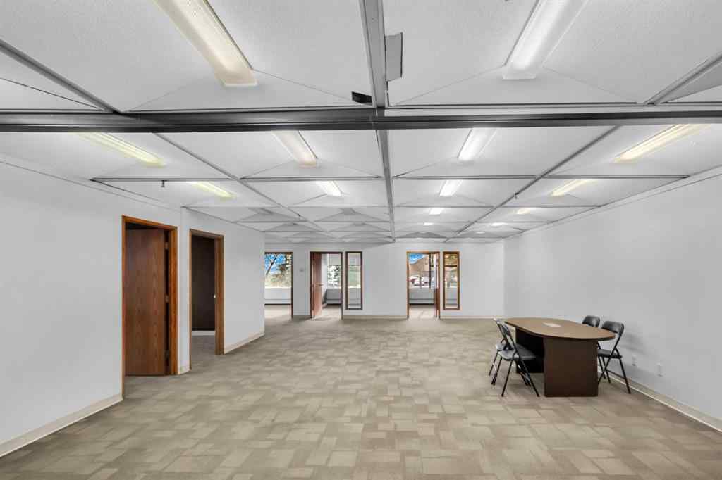 MLS® A2188699 - Unit #200 3016 5 Avenue NE in Franklin Calgary, Commercial