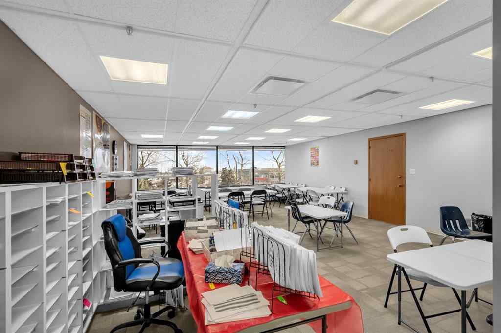 MLS® A2188699 - Unit #200 3016 5 Avenue NE in Franklin Calgary, Commercial