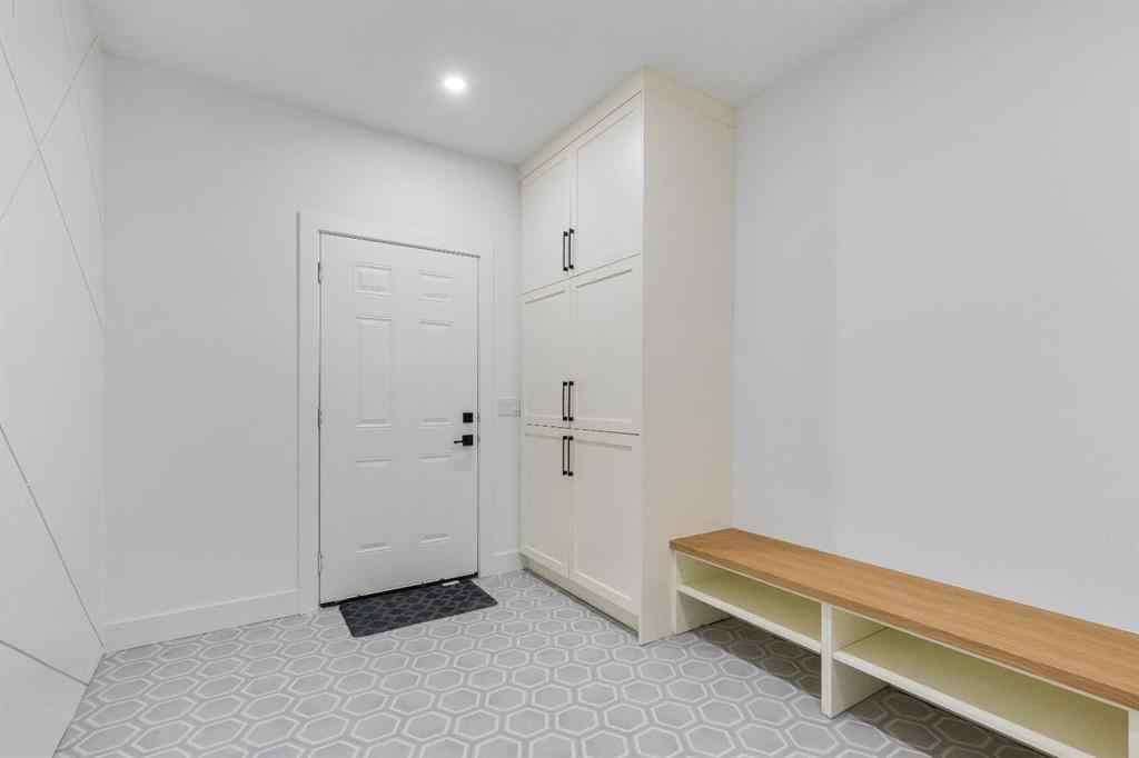 MLS® A2188752 - 4840 22 Avenue NW in Montgomery Calgary, Residential