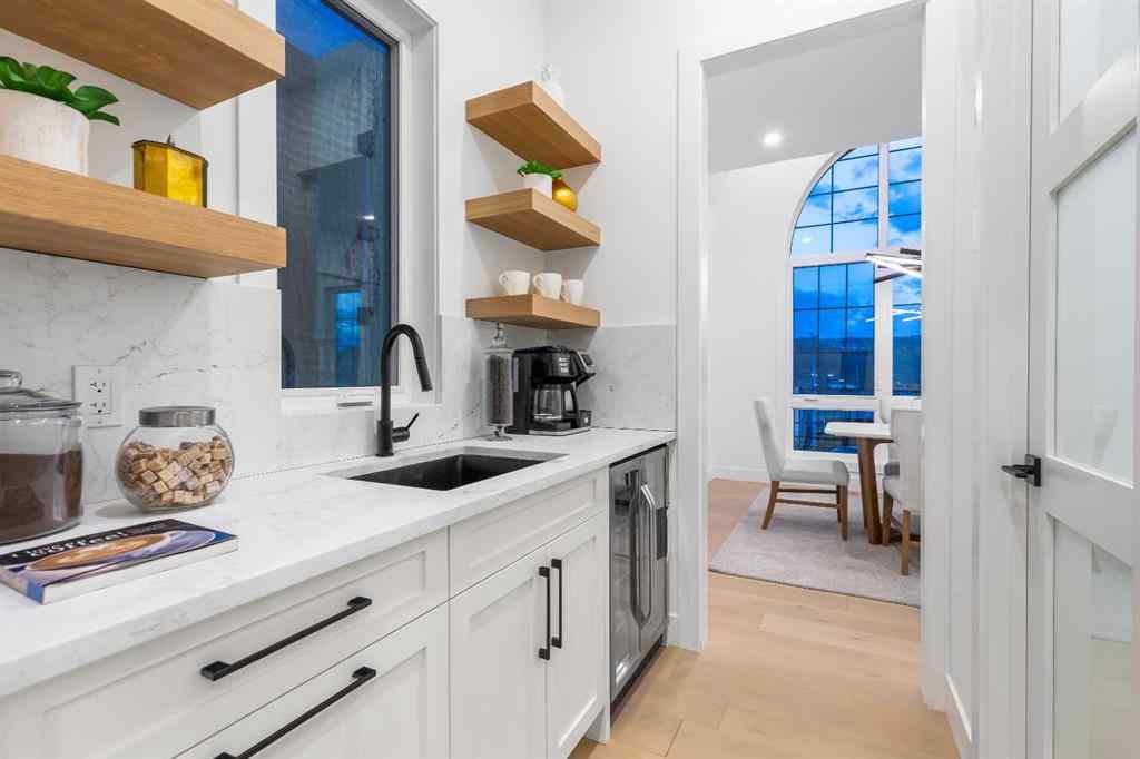 MLS® A2188752 - 4840 22 Avenue NW in Montgomery Calgary, Residential