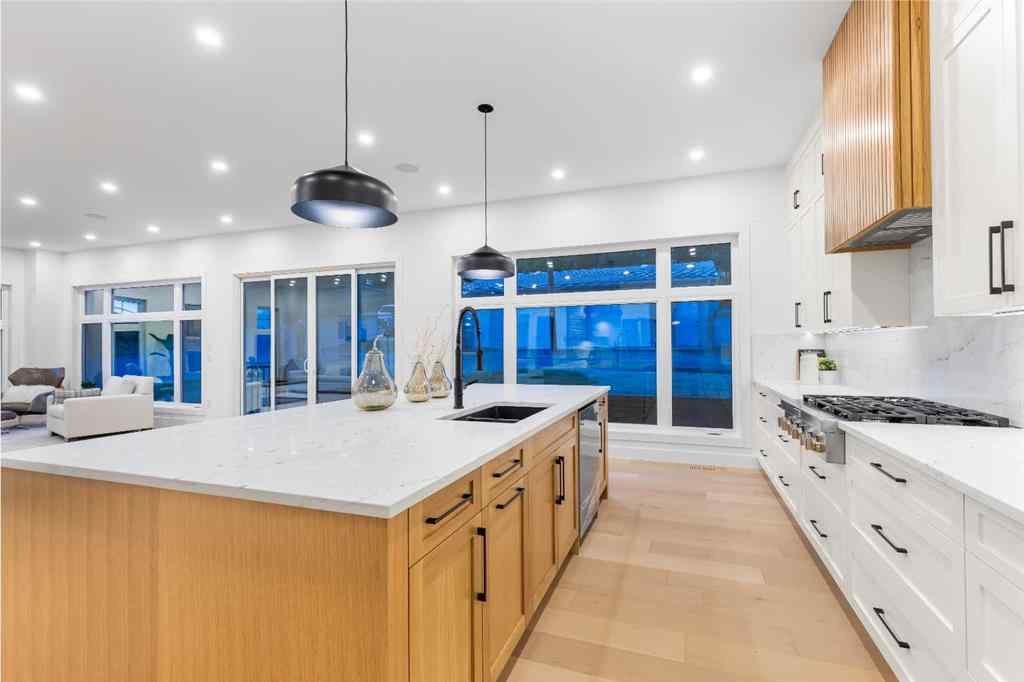 MLS® A2188752 - 4840 22 Avenue NW in Montgomery Calgary, Residential