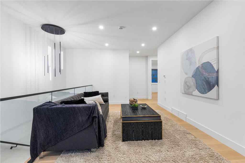 MLS® A2188752 - 4840 22 Avenue NW in Montgomery Calgary, Residential