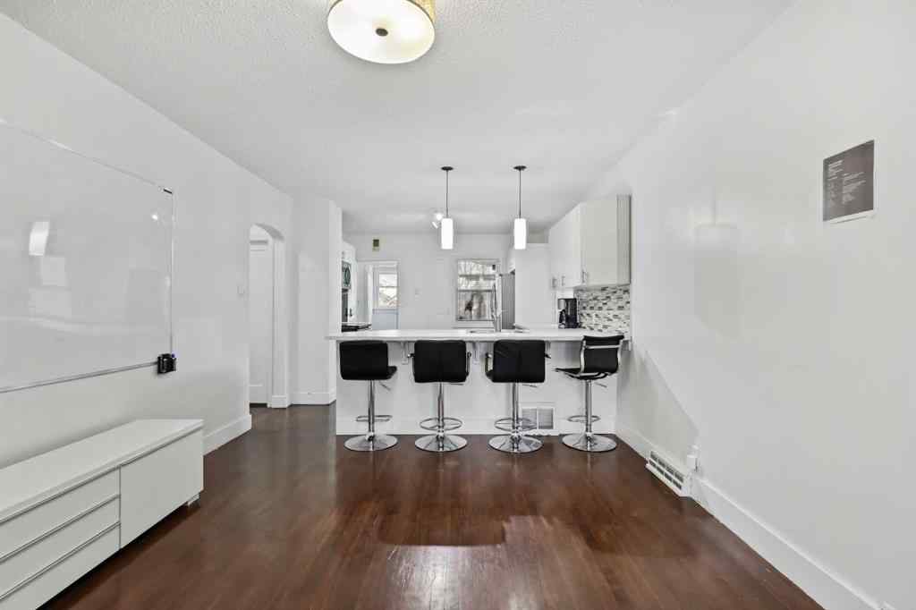 MLS® A2188761 - 230 8A Street NE in Bridgeland/Riverside Calgary, Residential