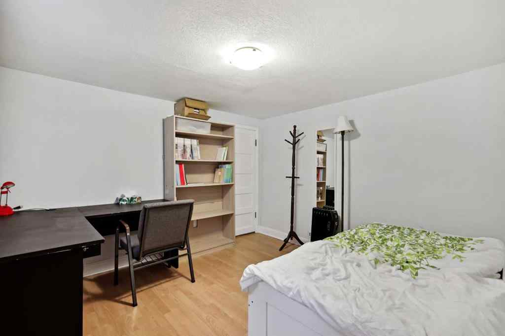MLS® A2188761 - 230 8A Street NE in Bridgeland/Riverside Calgary, Residential