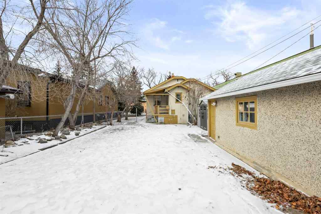 MLS® A2188761 - 230 8A Street NE in Bridgeland/Riverside Calgary, Residential
