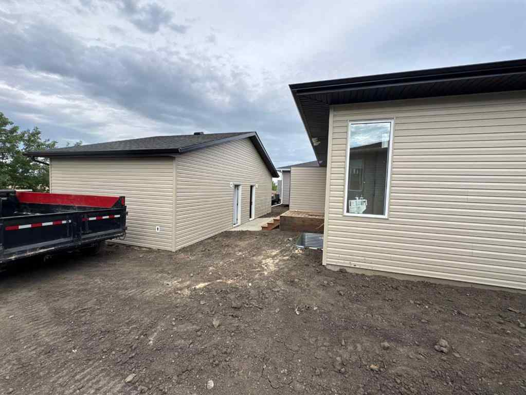 MLS® A2188807 - 95 Gray Close  in Grayhawk Sylvan Lake, Residential