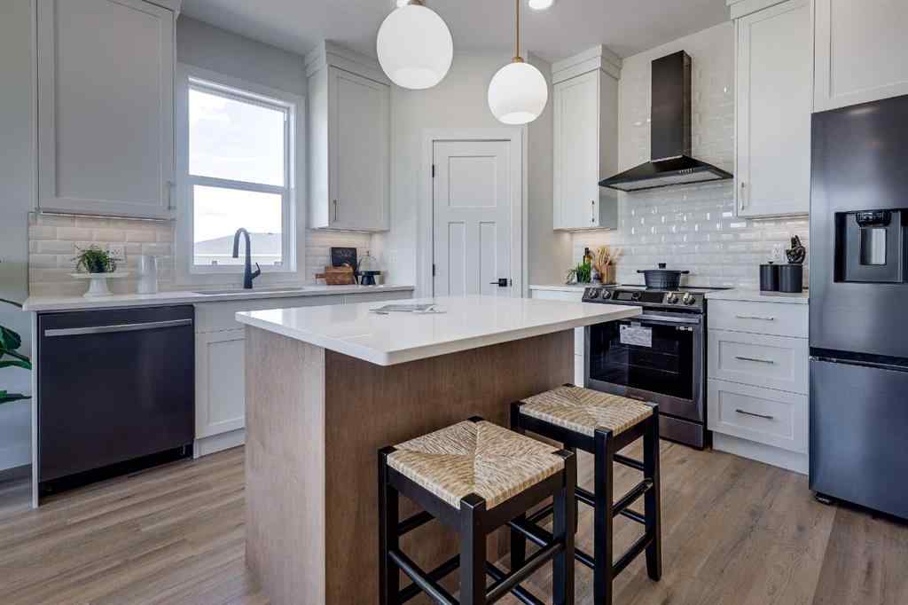 MLS® A2188807 - 95 Gray Close  in Grayhawk Sylvan Lake, Residential
