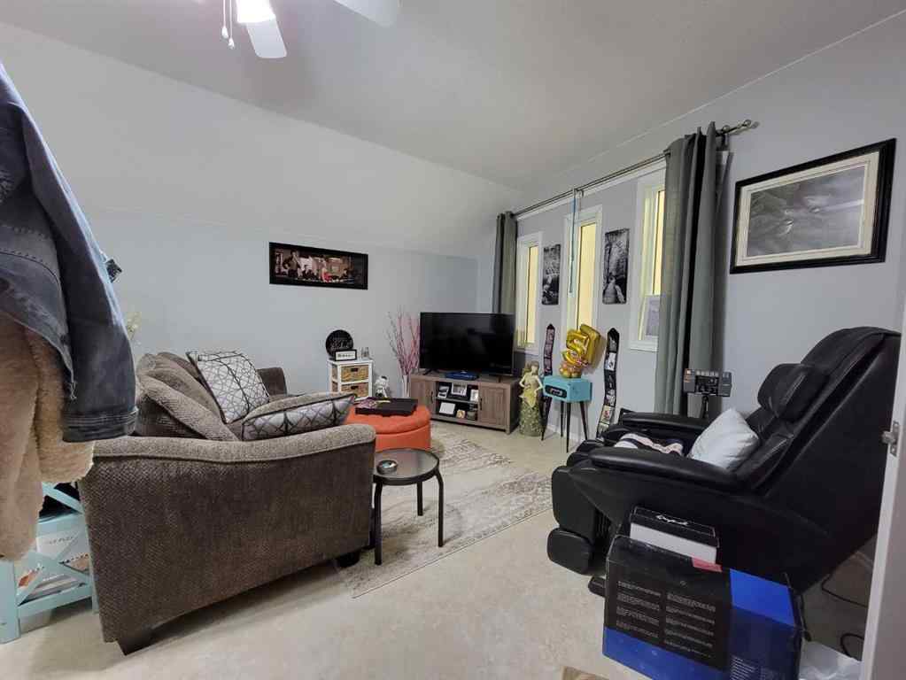 MLS® A2188966 - Unit ##101, 103, 201, 203 109 Main Street NE in NONE Slave Lake, Commercial