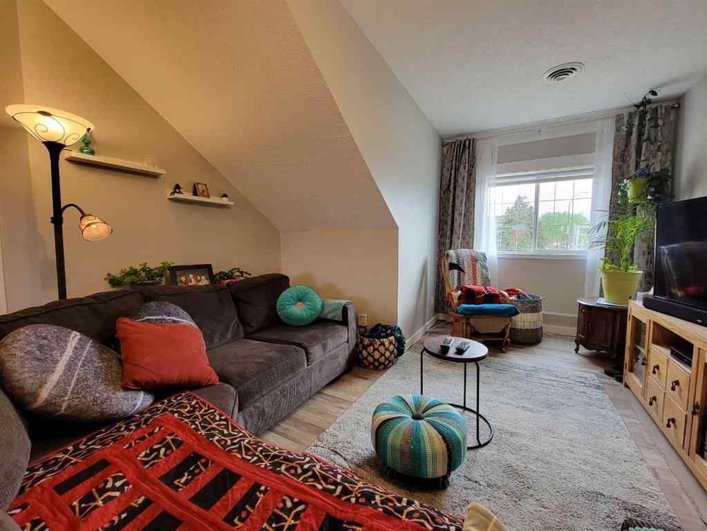 MLS® A2188966 - Unit ##101, 103, 201, 203 109 Main Street NE in NONE Slave Lake, Commercial