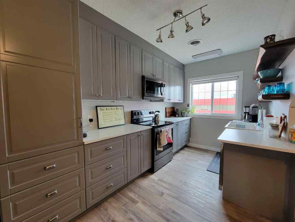 MLS® A2188966 - Unit ##101, 103, 201, 203 109 Main Street NE in NONE Slave Lake, Commercial