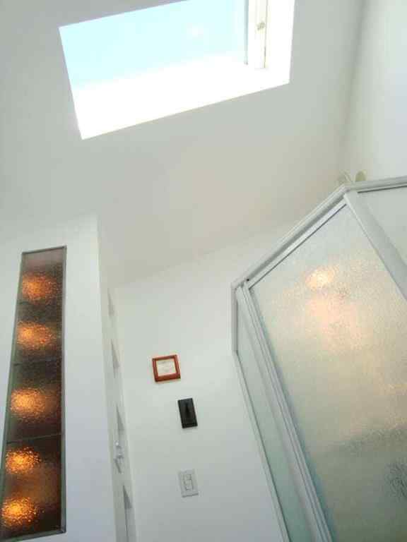 MLS® A2188977 - 7215 5 Street SW in Kingsland Calgary, Residential