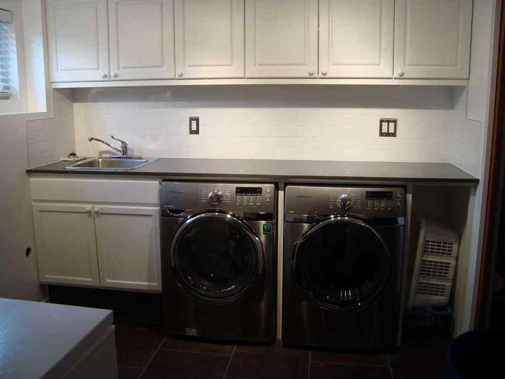 MLS® A2188977 - 7215 5 Street SW in Kingsland Calgary, Residential