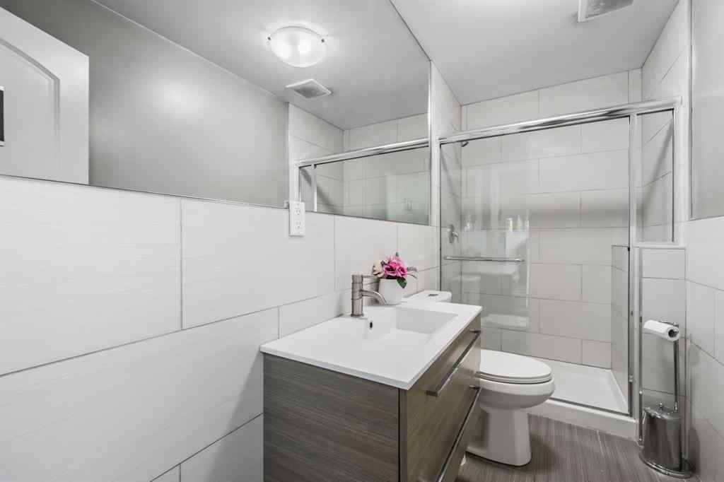 MLS® A2189062 - 232 8A Street NE in Bridgeland/Riverside Calgary, Commercial