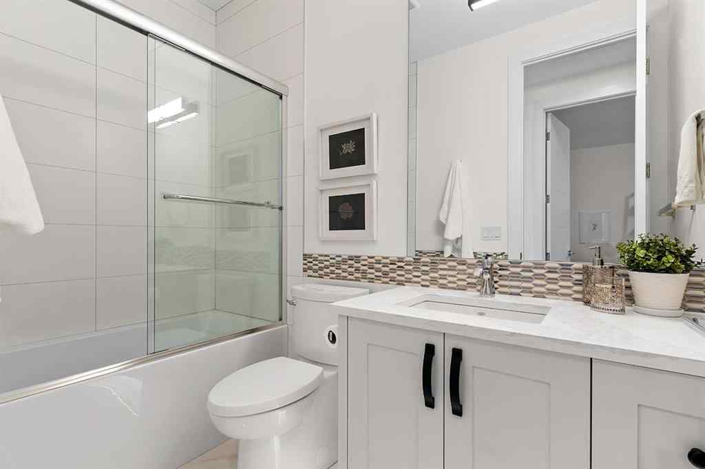 MLS® A2189151 - 431 28 Avenue NW in Mount Pleasant Calgary, Residential