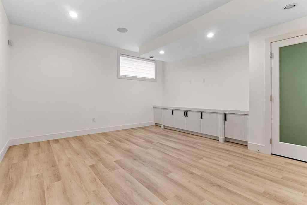 MLS® A2189151 - 431 28 Avenue NW in Mount Pleasant Calgary, Residential