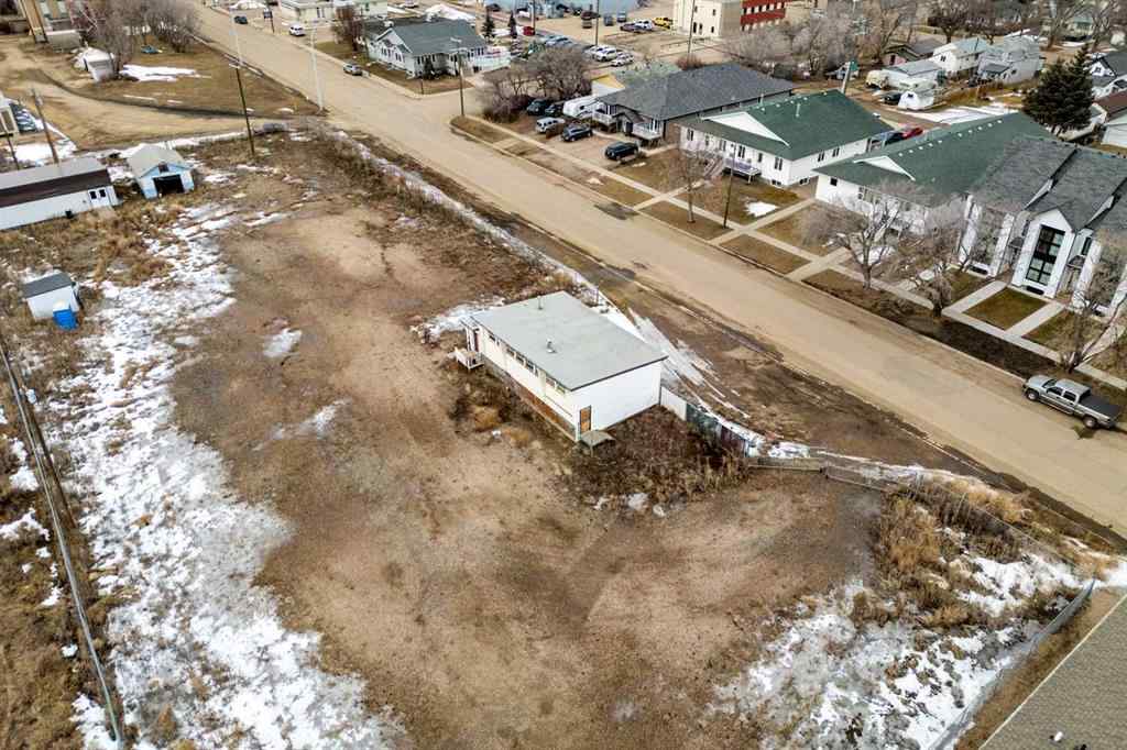 MLS® A2189261 - 1101 1 Avenue  in Wainwright Wainwright, Commercial