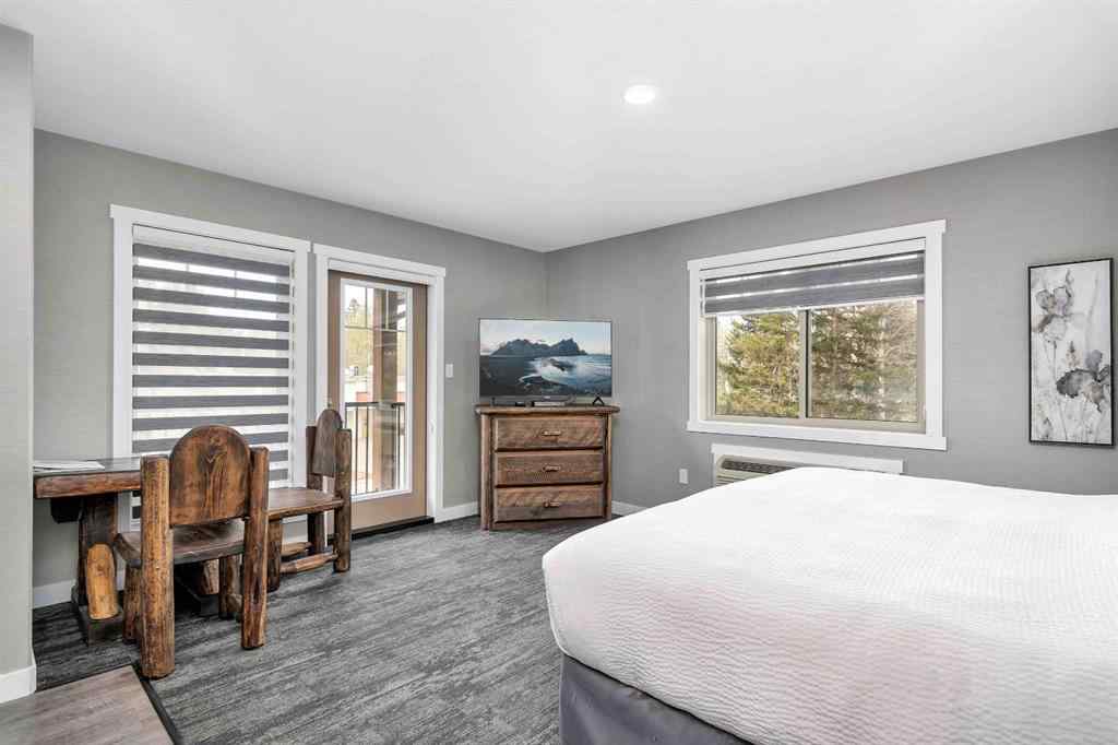 MLS® A2189281 - Unit #709/710 401 4 Street  in Elkwater Rural Cypress County, Residential