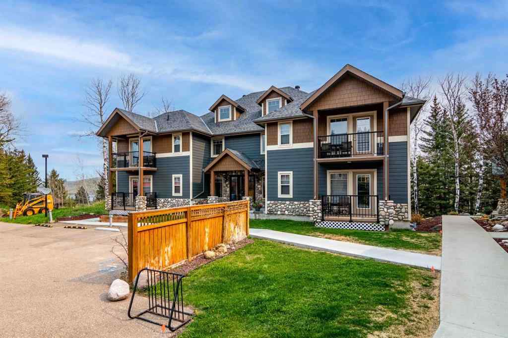 MLS® A2189281 - Unit #709/710 401 4 Street  in Elkwater Rural Cypress County, Residential