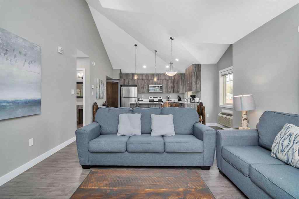 MLS® A2189281 - Unit #709/710 401 4 Street  in Elkwater Rural Cypress County, Residential
