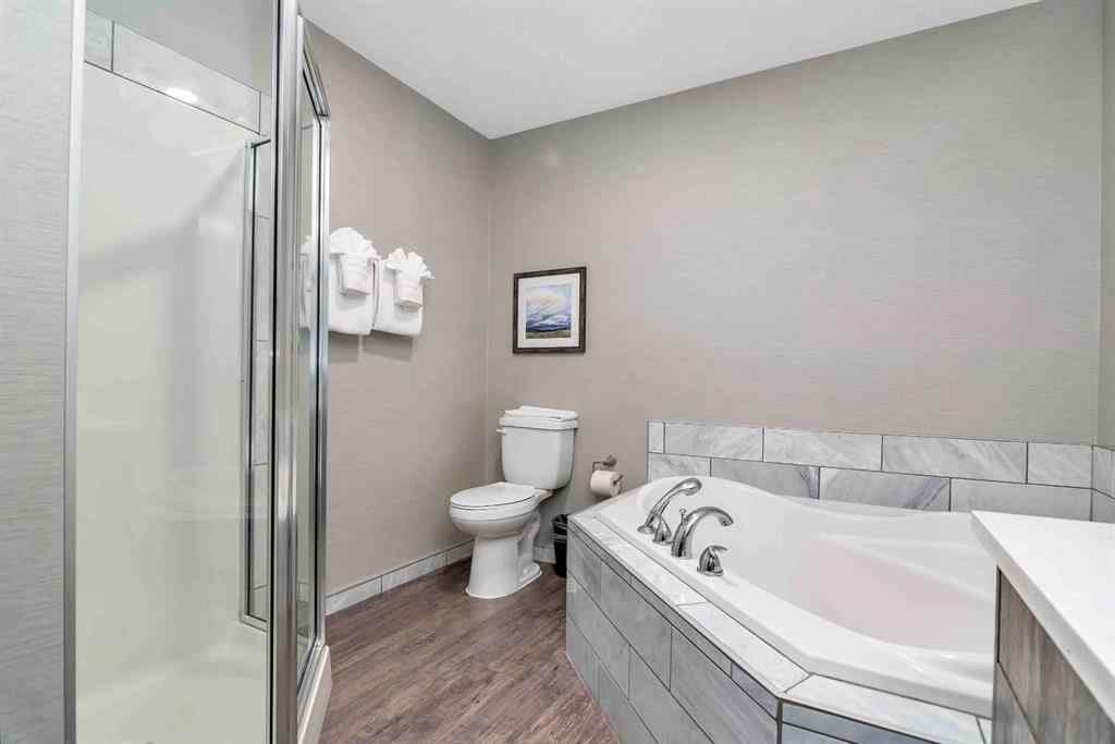MLS® A2189281 - Unit #709/710 401 4 Street  in Elkwater Rural Cypress County, Residential