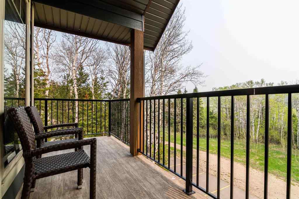 MLS® A2189281 - Unit #709/710 401 4 Street  in Elkwater Rural Cypress County, Residential