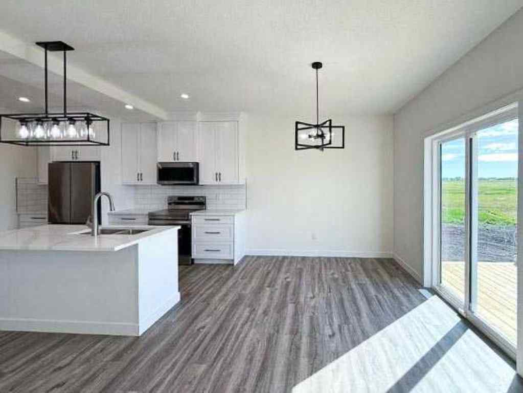 MLS® A2189413 - 1207 Westview Drive  in NONE Bowden, Residential