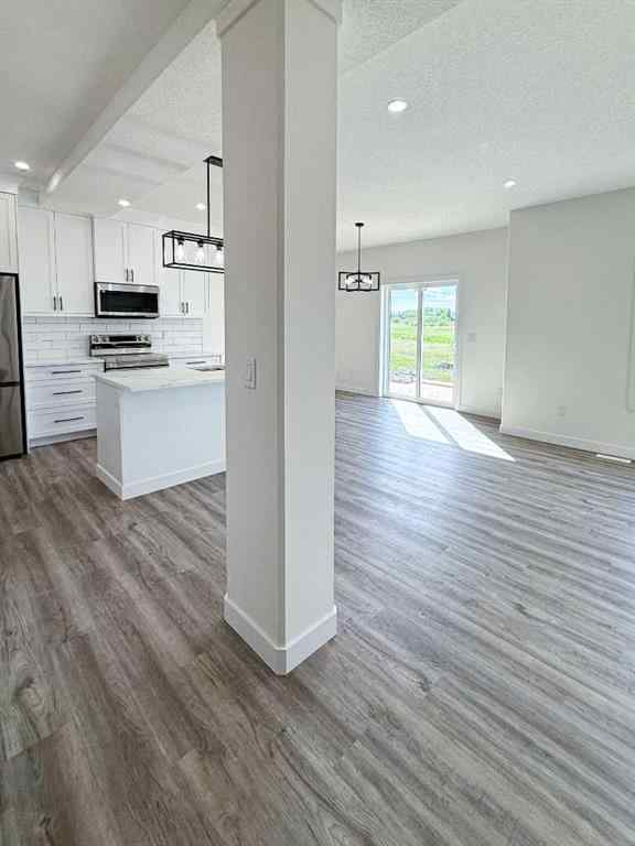 MLS® A2189413 - 1207 Westview Drive  in NONE Bowden, Residential