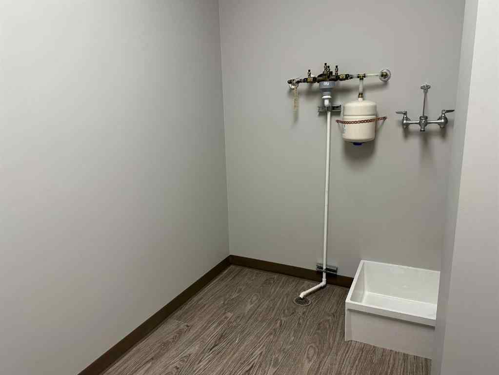 MLS® A2189432 - Unit #205 C 10055 120 Avenue  in Northridge Grande Prairie, Commercial