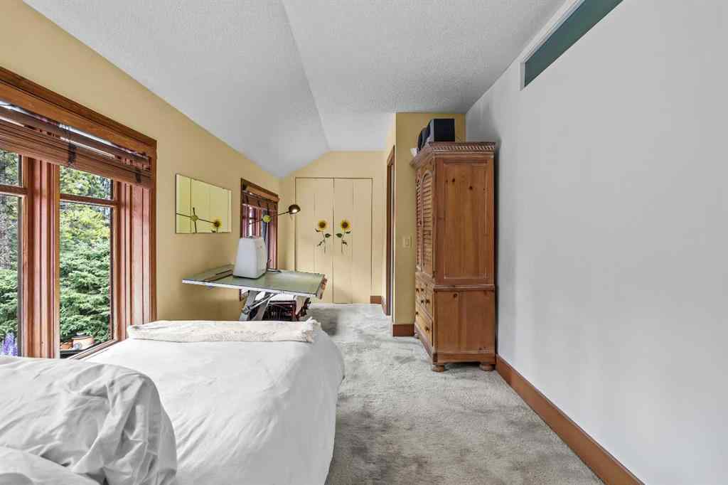 MLS® A2189463 - 128 Kootenay Avenue  in NONE Banff, Residential