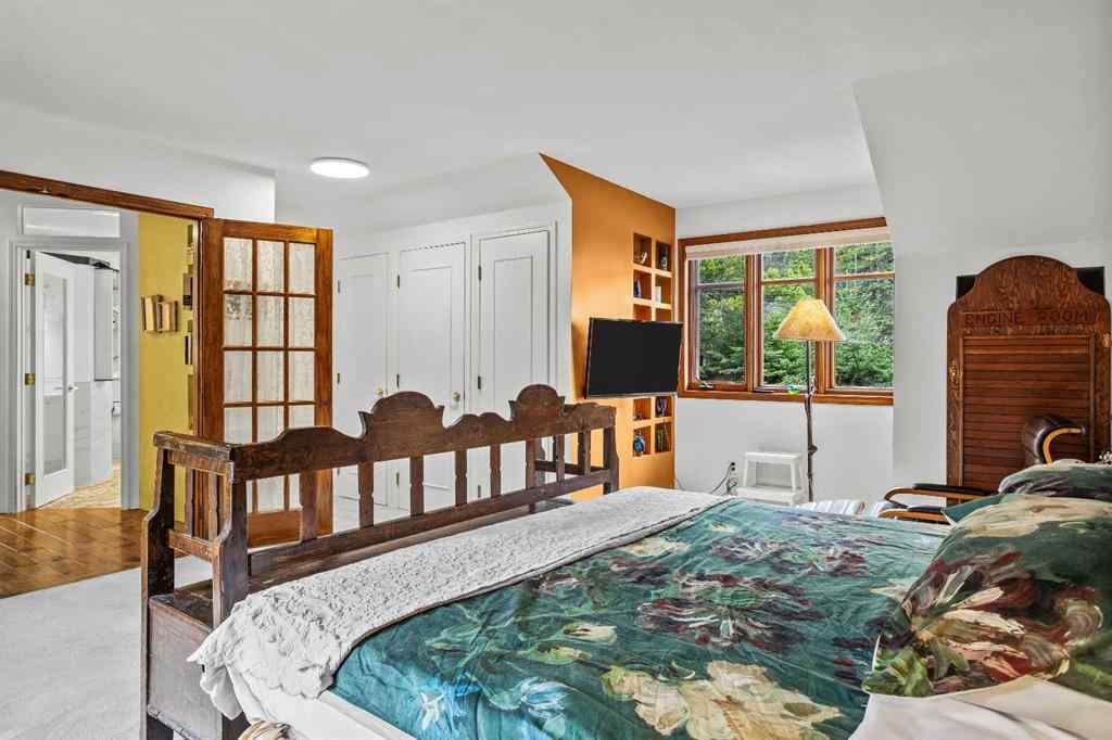 MLS® A2189463 - 128 Kootenay Avenue  in NONE Banff, Residential