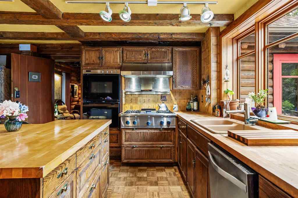 MLS® A2189463 - 128 Kootenay Avenue  in NONE Banff, Residential