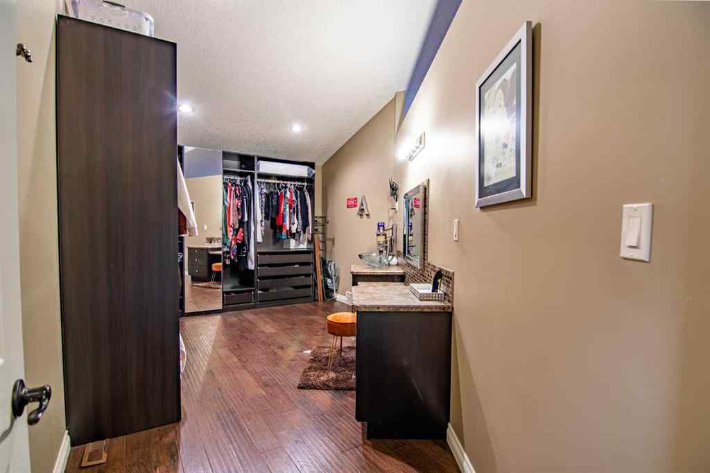 MLS® A2189470 - Unit #6 38261 Range Road 261   in Joffre Bridge Rural Red Deer County, Residential