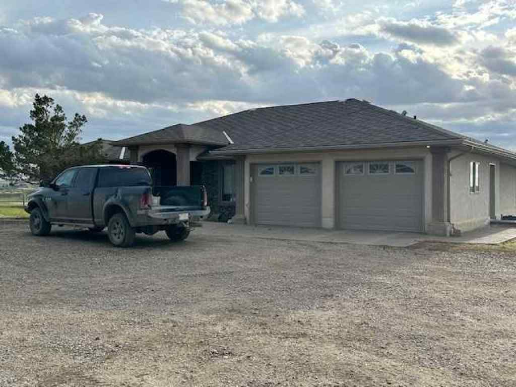 MLS® A2189471 - 51026 Range Road 222   in NONE Magrath, Agri-Business