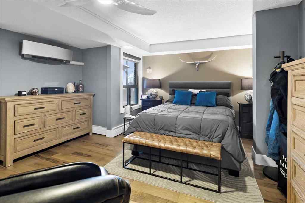 MLS® A2189674 - Unit #302 320 Meredith Road NE in Crescent Heights Calgary, Residential