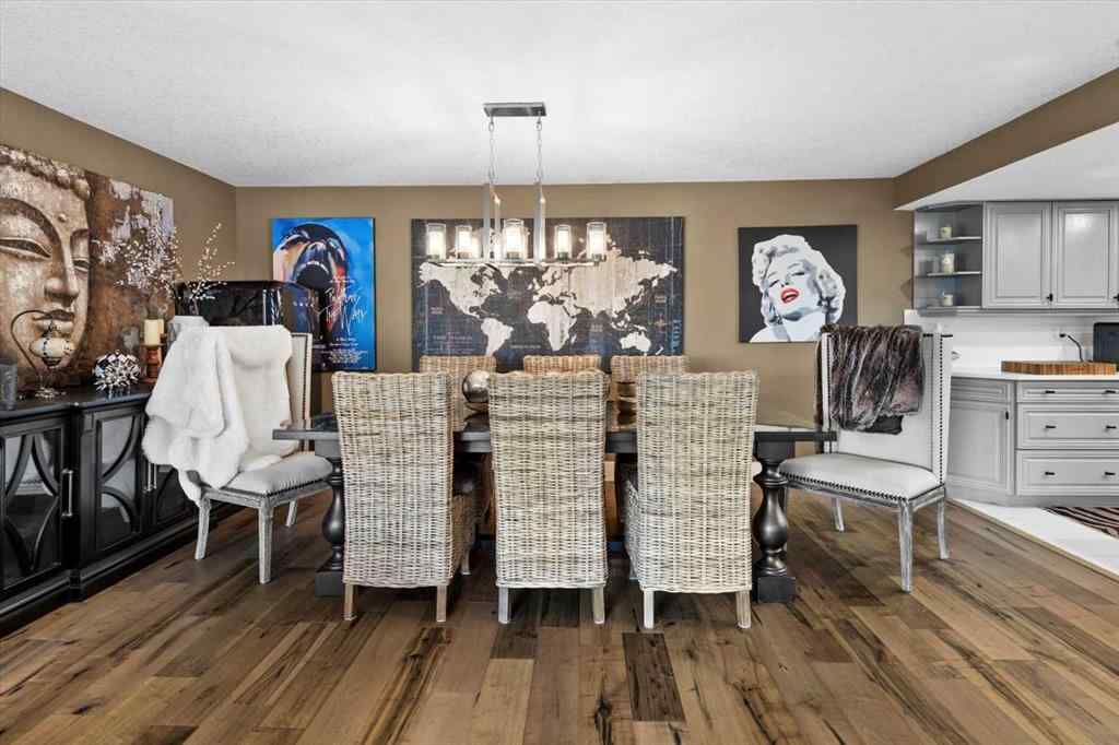 MLS® A2189674 - Unit #302 320 Meredith Road NE in Crescent Heights Calgary, Residential