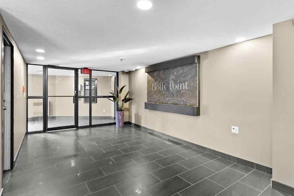 MLS® A2189674 - Unit #302 320 Meredith Road NE in Crescent Heights Calgary, Residential