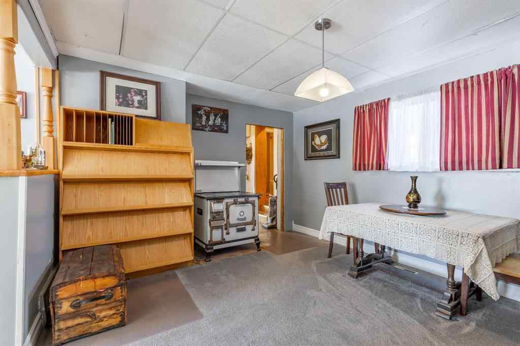 MLS® A2189734 - 30058 Hwy 501   in NONE Rural Cardston County, Residential