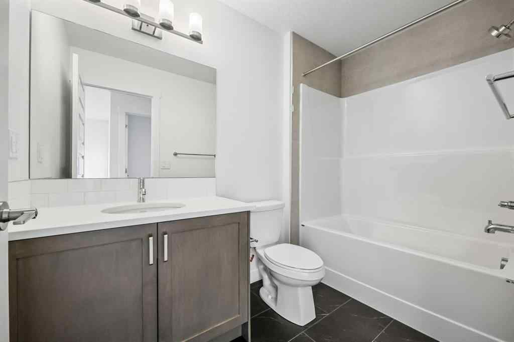 MLS® A2189764 - 1031 Bayview Crescent SW in Bayview Airdrie, Residential