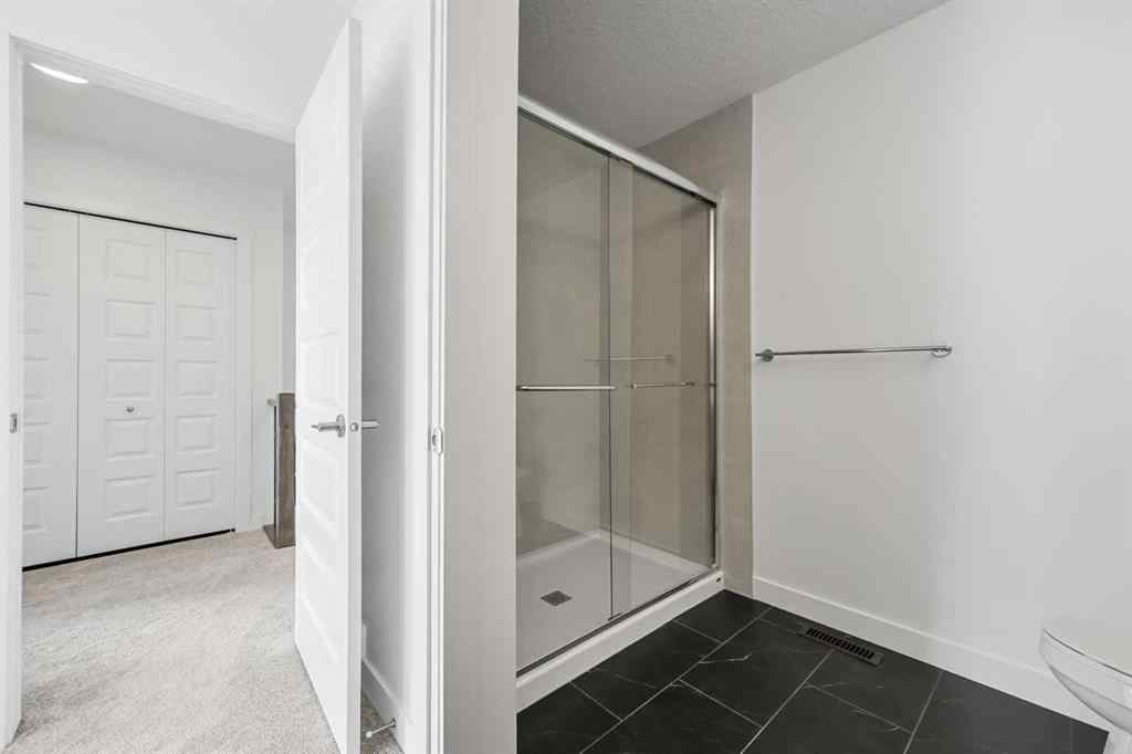 MLS® A2189764 - 1031 Bayview Crescent SW in Bayview Airdrie, Residential
