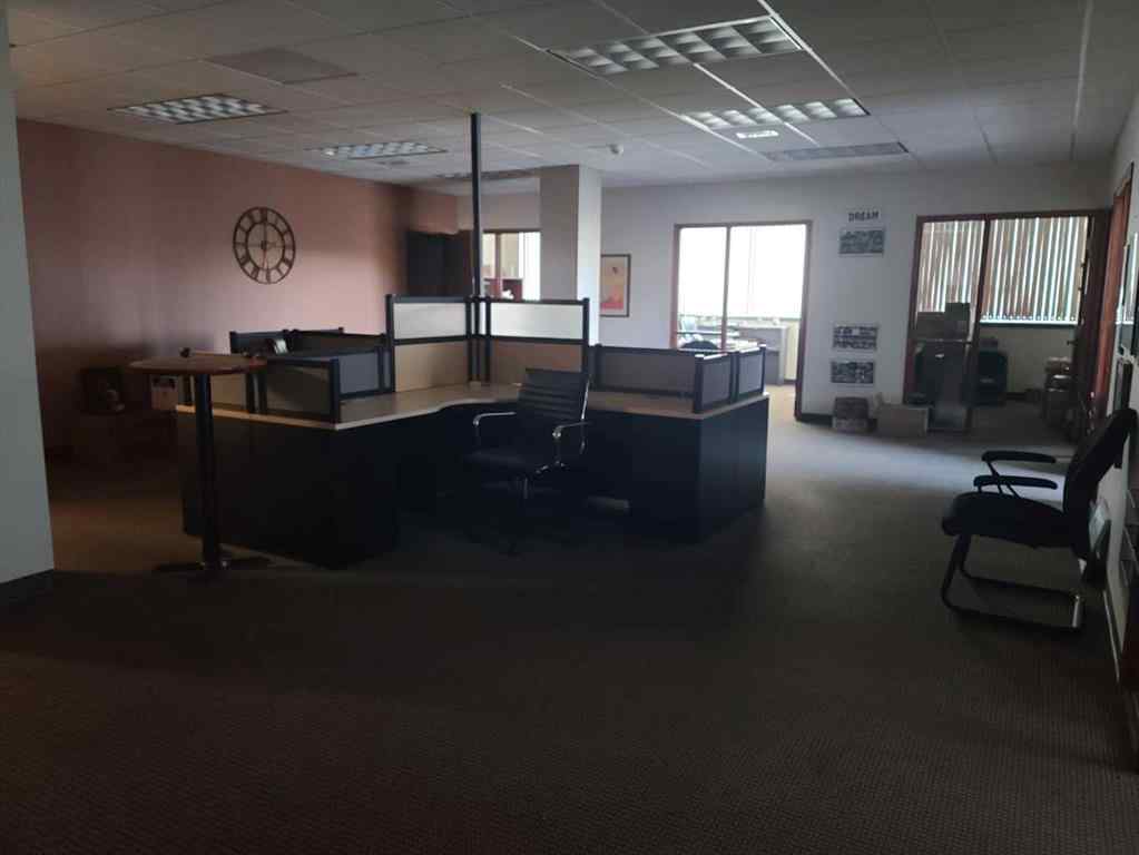 MLS® A2189802 - 9510 100 Street  in Downtown Peace River, Commercial