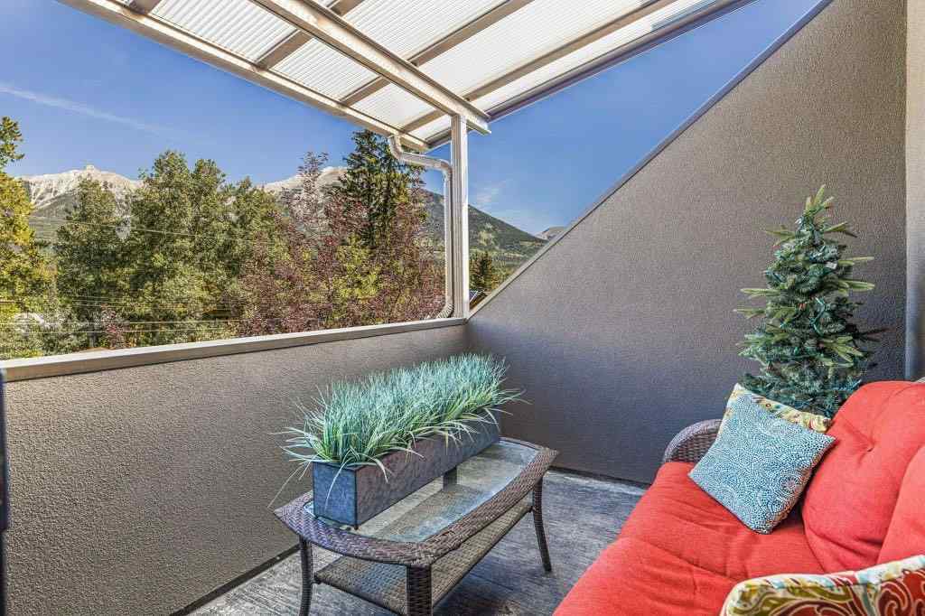 MLS® A2190010 - 930 9 Street  in Town Centre_Canmore Canmore, Residential
