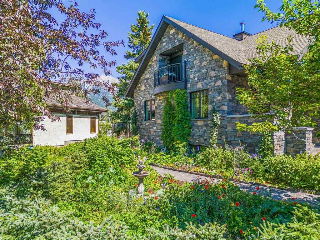 MLS® A2190010 - 930 9 Street  in Town Centre_Canmore Canmore, Residential