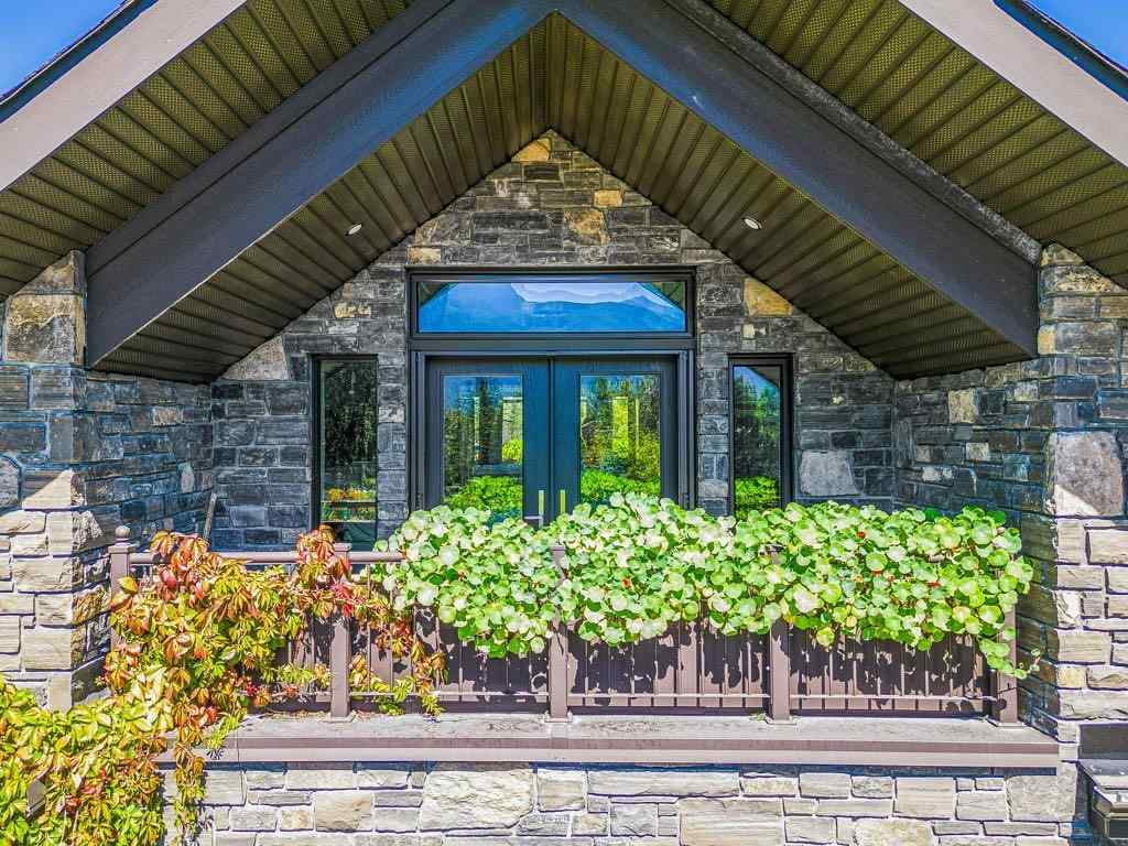 MLS® A2190010 - 930 9 Street  in Town Centre_Canmore Canmore, Residential