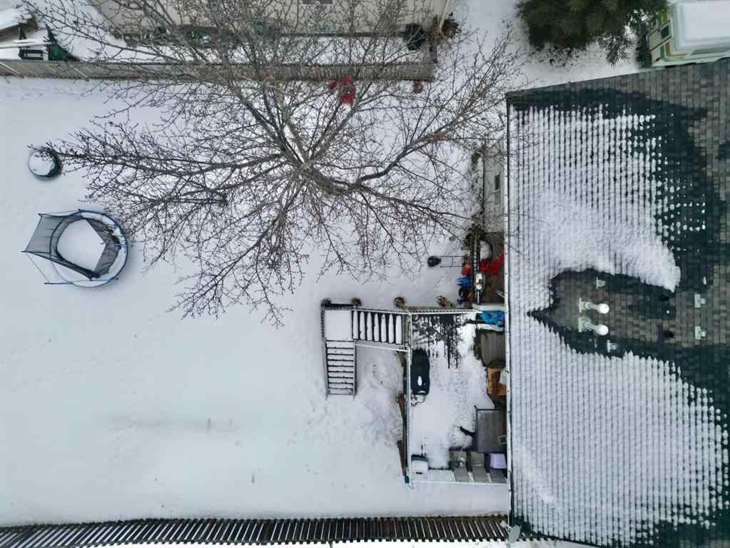 MLS® A2190095 - 11304 91 Street  in Lower West Peace Peace River, Residential