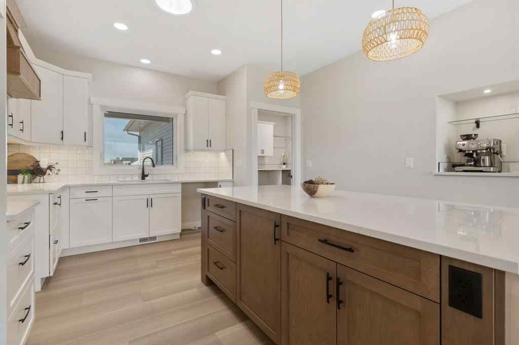 MLS® A2190156 - 2506 62 Street  in Valleyview Camrose, Residential