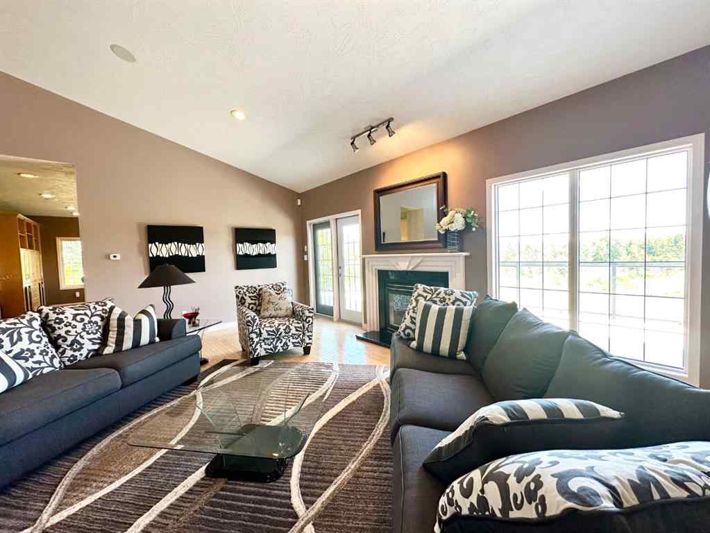 MLS® A2190314 - 712005 RR100   in NONE Rural Grande Prairie No. 1, County of, Residential