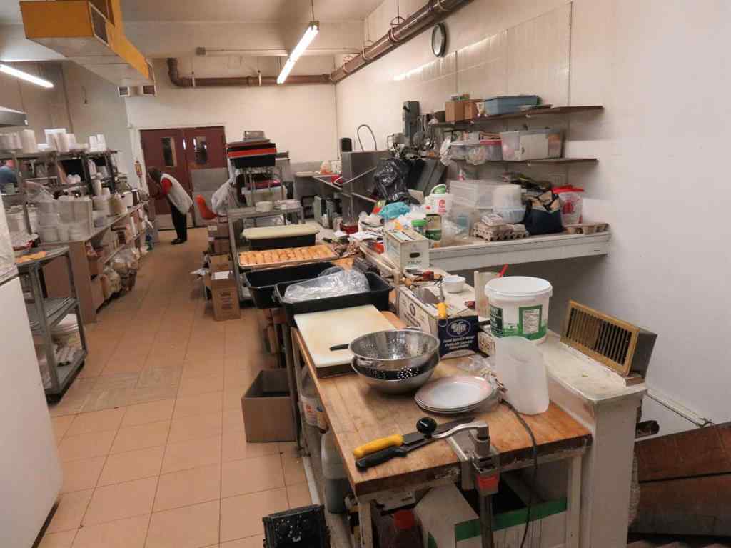 MLS® A2190341 - 639 3 Street SE in SE Hill Medicine Hat, Commercial