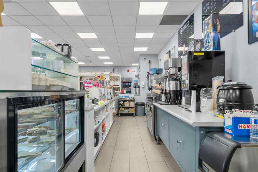 MLS® A2190369 - 905 Mountain Avenue  in NONE Crossfield, Commercial
